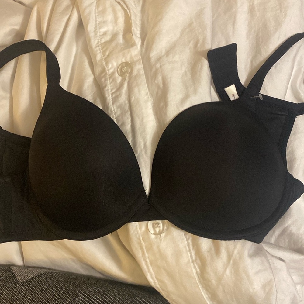 New Black Cacique Bra, 38C
